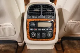 Voiture Jaguar Daimler Super Eight LWB