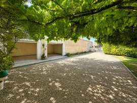 170m2 en pierre avec belle parcelle Saint-André-de-Cubzac