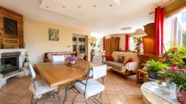 Vente Jolie maison de 146 m² Vue dominante - Plein Sud
