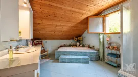 Vente Jolie maison de 146 m² Vue dominante - Plein Sud