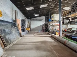 Vente Local commercial et hangar Loué