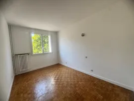 Vente Saint-Maur 3 pièces avec parking et cave