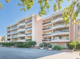 Studio Bis Lmnp renta. 3.70 % Sainte-Maxime