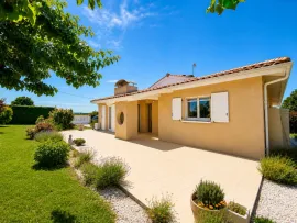 Vente Maison familiale 122 m² de plain-pied – 3 chambres + bureau – Terrain 1 500 m² piscinable – À 15 min de Bergerac