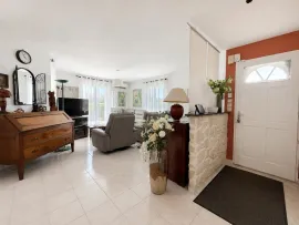 Vente Maison familiale 122 m² de plain-pied – 3 chambres + bureau – Terrain 1 500 m² piscinable – À 15 min de Bergerac