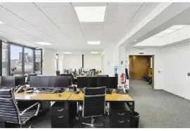 Location Location Bureaux Paris 75008