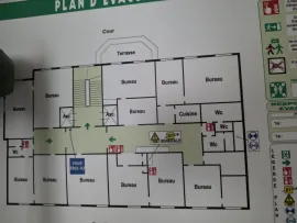 Location Location Bureaux Paris 75008