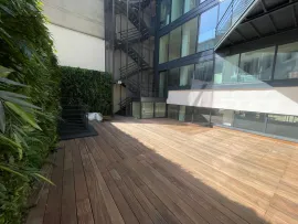 Location Location Bureaux Paris 75008