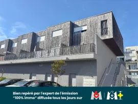 Vente Appartement T4 en duplex avec terrasse, stationnement sécurisé et cave - Saint-Herblain bourg - 3 chambres