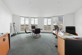 Location Location Bureaux Paris 75008