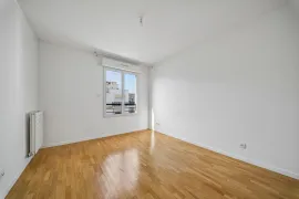 Vente Appartement 3 pièces avec balcon - Suresnes