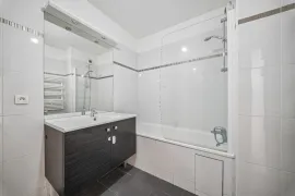Vente Appartement 3 pièces avec balcon - Suresnes