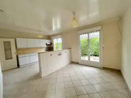 Location plain-pied 3 chambres jardin garage