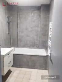 Location A LOUER T2 refait à neuf