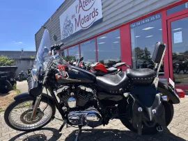 Harley-Davidson 😉 HARLEY DAVIDSON – XL 1200 – BON ÉTAT / GARANTIE /GPS -VALISES- FAIBLE KM      31 811 KMS😉 2026 Corcelles-en-Beaujolais