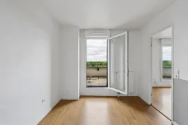 Vente GRAND 2 PIECES DERNIER ETAGE