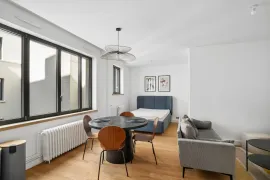 Vente Studio de Standing- Quartier Champs-Elysées - 8ème