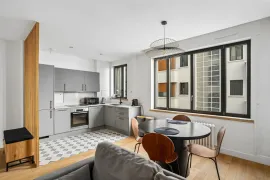 Vente Studio de Standing- Quartier Champs-Elysées - 8ème