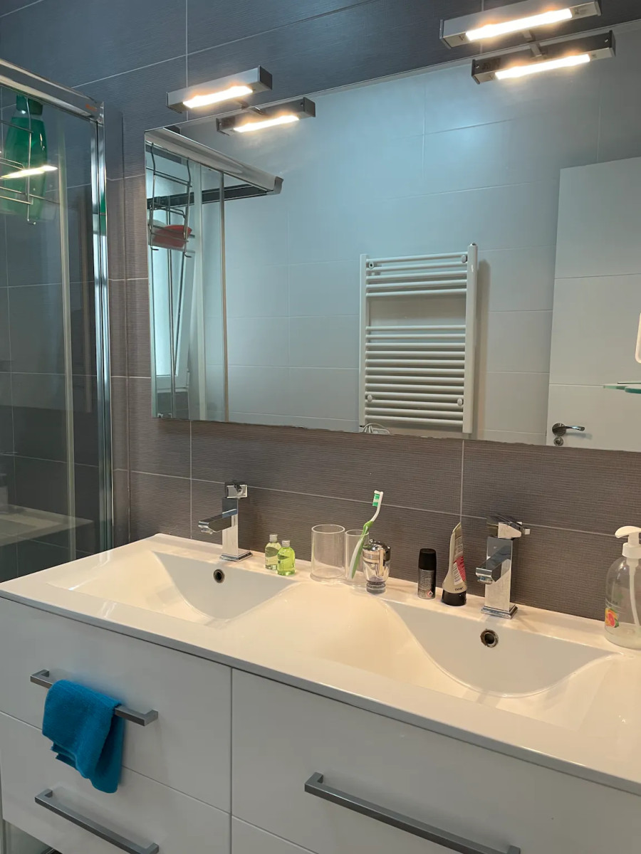 Location Carrer de Peris Brell, Valencia