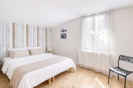 Vente Maison en pierre avec piscine et dépendances