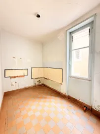 Vente Nantes centre – Grand appartement de 116,39 m² à rénover avec ascenseur