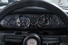 Voiture Aston Martin DBS L6 Saloon