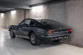 Voiture Aston Martin DBS L6 Saloon