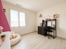 Vente Plain-pied 130m2 - 4 chambres - Piscine chauffée - Terrain 1 687 m²