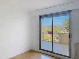 Location Vaste 4 Pièces lumineux 118 m² à louer