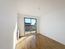 Location Vaste 4 Pièces lumineux 118 m² à louer