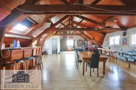 Vente MAISON AVEC PISCINE A 500 mètres de la gare.