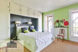 Vente MAISON AVEC PISCINE A 500 mètres de la gare.