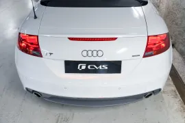 Voiture Audi TT S-Line V6