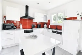 Vente Maison familiale rénovée de 156 m² – 4 ch