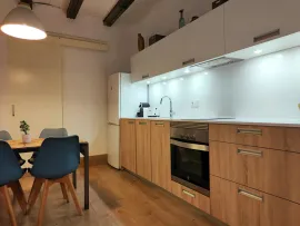 Location Carrer dels Agullers, Barcelona