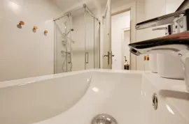 Colocation Carrer de Balmes, Barcelona