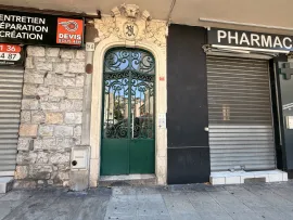 Vente Commerce/Bureau  - Murs commerciaux  - 70.0 m²