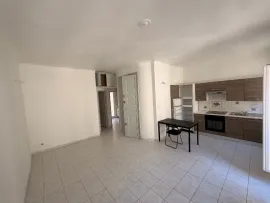 Vente T2 - Le trois fenetre Marseillais - Quartier Belsunce