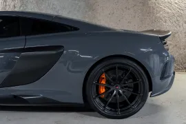Voiture McLaren 675 LT