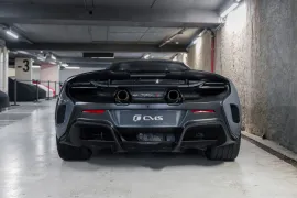 Voiture McLaren 675 LT