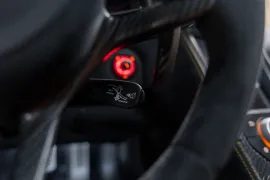 Voiture McLaren 675 LT