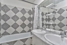 Colocation Appartement - Chambre 11m² - Paris - 803€/mois CC