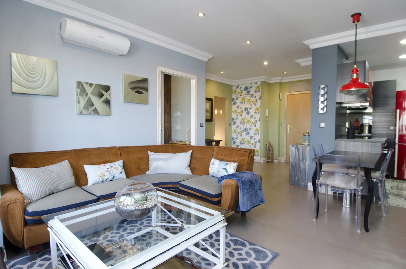 Location Calle de Orense, Madrid
