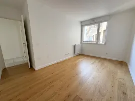 Vente Appartement 5 pièces - 116m2 - Terrasse & Parkings