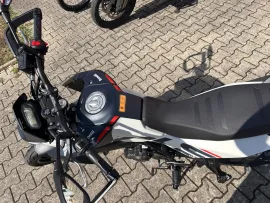 Moto / Scooter Benelli 😉 **BENELLI BKX 125 S 2026 – NEUVE, GARANTIE CONSTRUCTEUR** 😉 2026