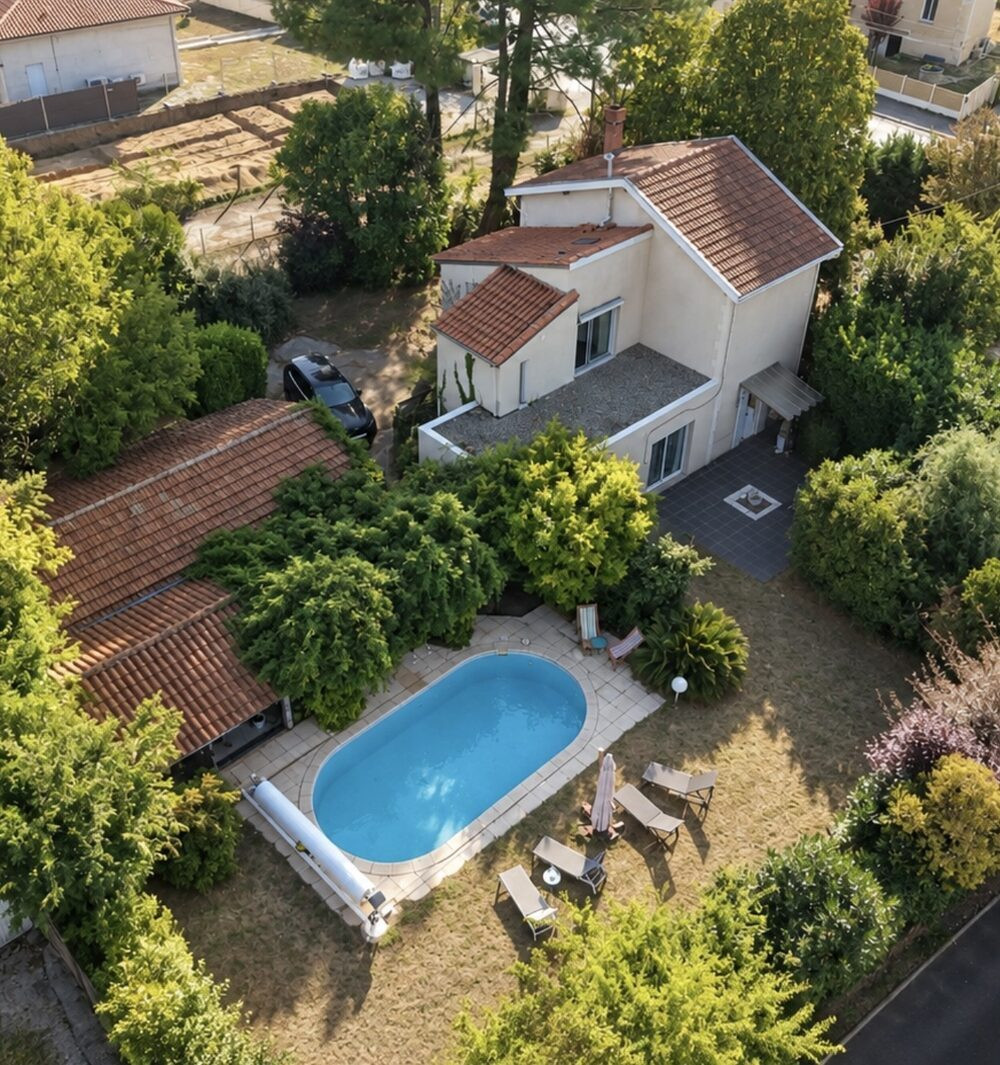 Maison 6 pièces - 166 m² - Piscine Villenave-d'Ornon