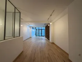 Location Location Bureaux Paris 75018
