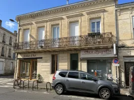 Vente Rue de Bègles - Charme - Balcon