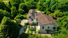 Propriété 438 m², piscine et parc arboré Carignan-de-Bordeaux