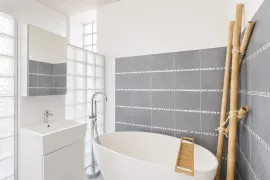 Vente Propriété 438 m², piscine et parc arboré